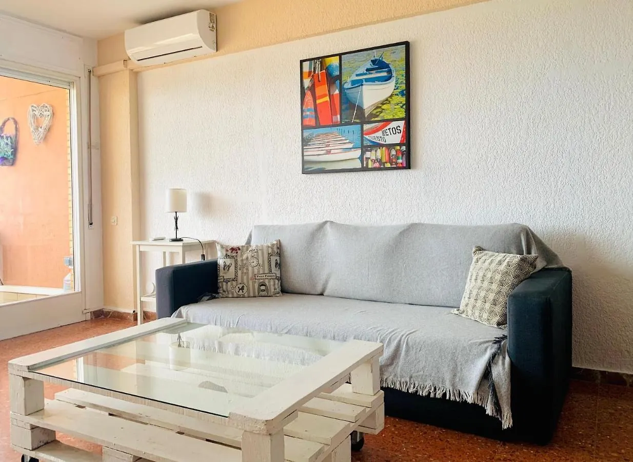 Book Náutico Salou Apartamento 0*,  España